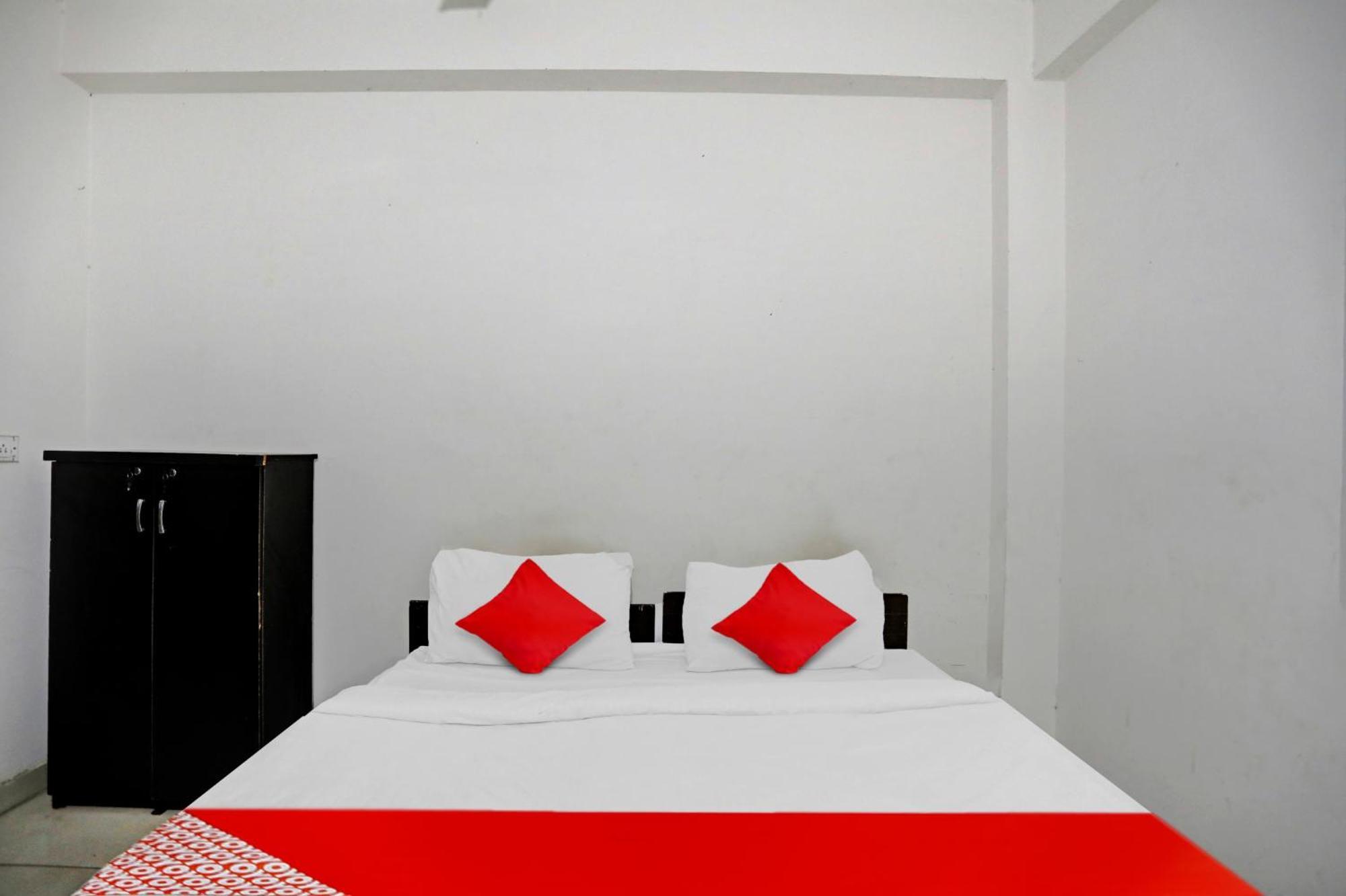 Hotel O Vrinda Residency Noida Luaran gambar